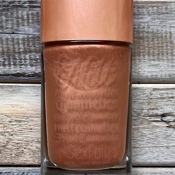 Melt Cosmetics Other - Melt SexFoil Highlighter